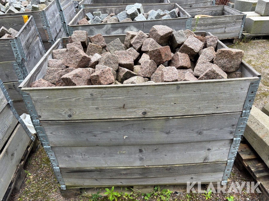 Parti med smågatsten 6 st pall