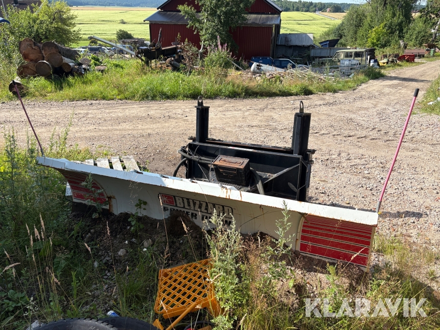 Plogblad Blizzard 810SS