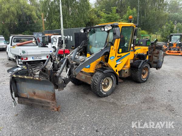 Redskapsbärare Wille 455B med redskap