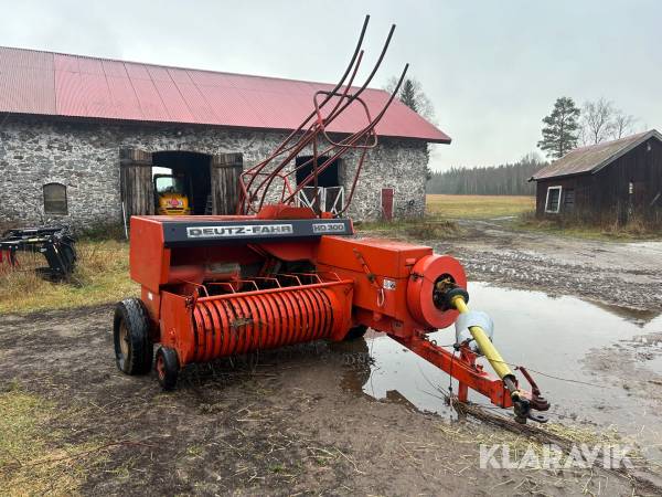 Småbalspress Deutz Fahr HD300