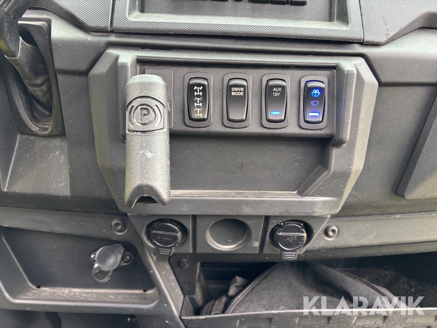 UTV Polaris Ranger XP Kinetic 29.8kW litium Ion med 2 uppsättningar däck