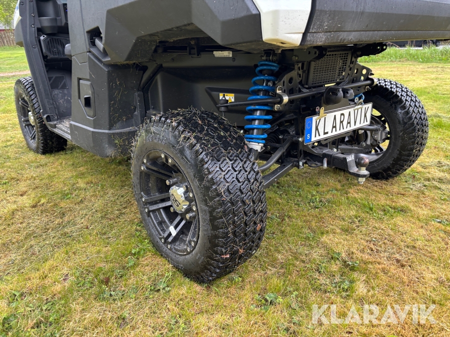 UTV Polaris Ranger XP Kinetic 29.8kW litium Ion med 2 uppsättningar däck
