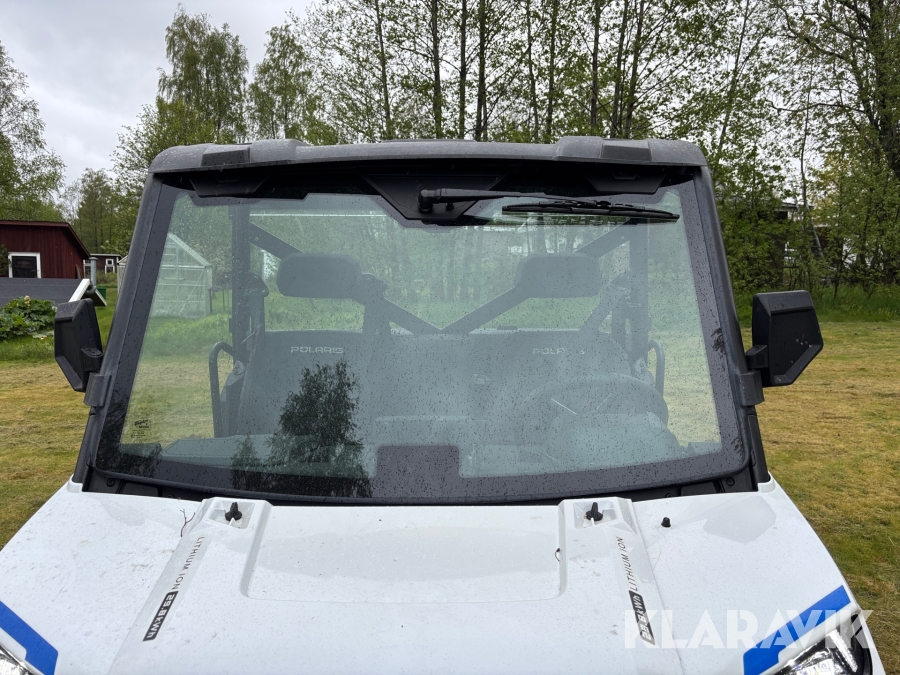 UTV Polaris Ranger XP Kinetic 29.8kW litium Ion med 2 uppsättningar däck
