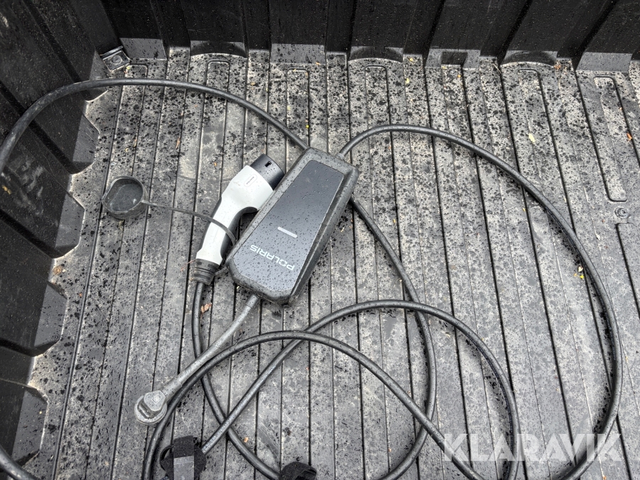 UTV Polaris Ranger XP Kinetic 29.8kW litium Ion med 2 uppsättningar däck