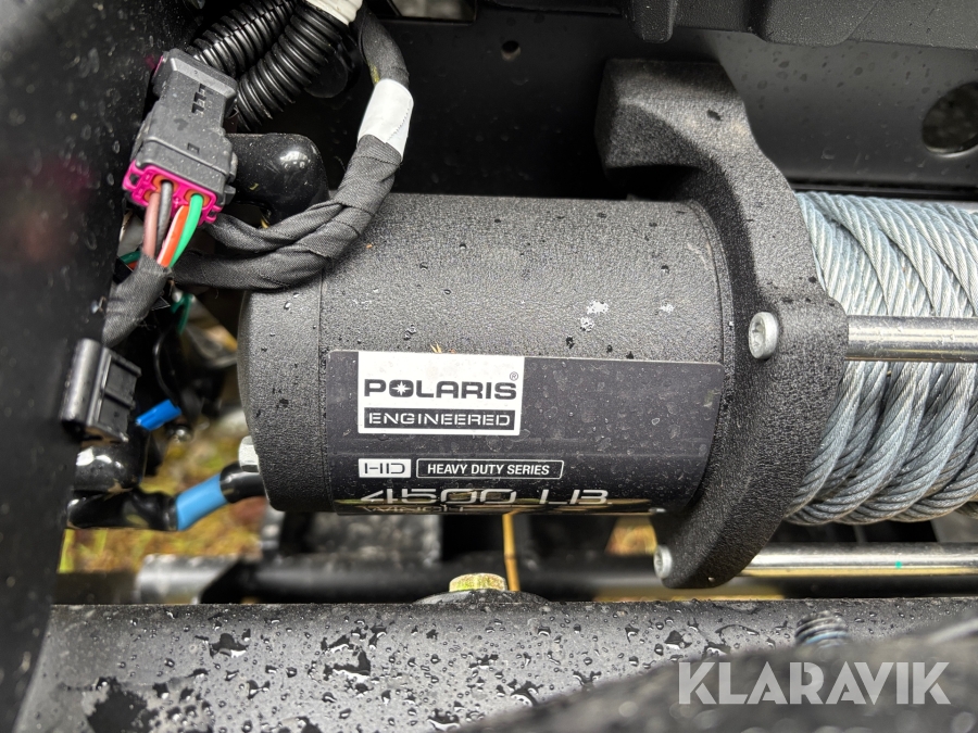 UTV Polaris Ranger XP Kinetic 29.8kW litium Ion med 2 uppsättningar däck