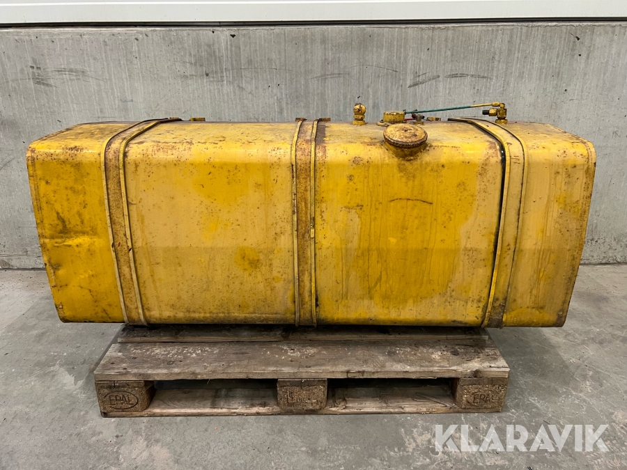 Dieseltank till Scania 140 komplett