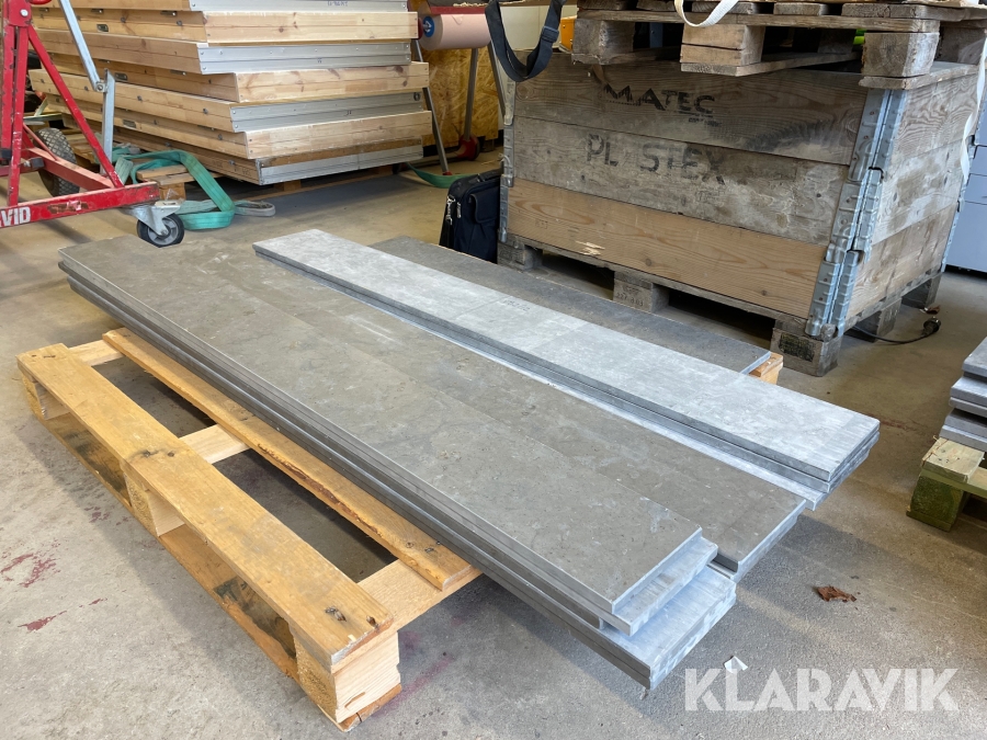 Fönsterbänkar kalksten 13 st