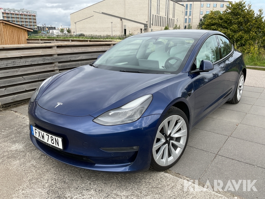 Tesla Model 3 Long Range dual motor