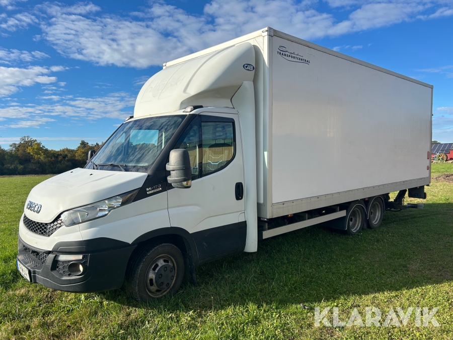 Lätt lastbil med trailer Iveco / Veldhuizen Daily / P-37-4