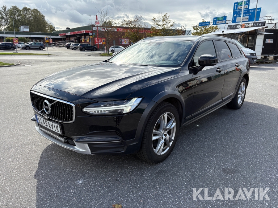Volvo V90 Cross Country