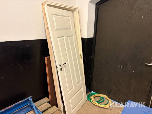 Innerdörr Okänt 795x1995mm med karm 1st