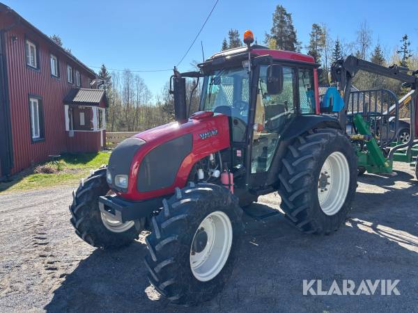 Traktor Valtra A93