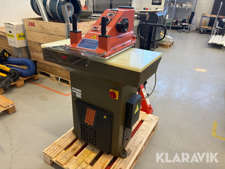 Hydraulisk svängarmsstans ATOM SE 16