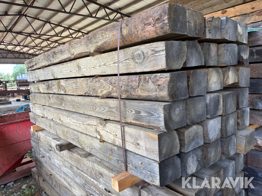 Slipers av furu impregnerat ca 18 x 14 cm 2,6 m 30 st