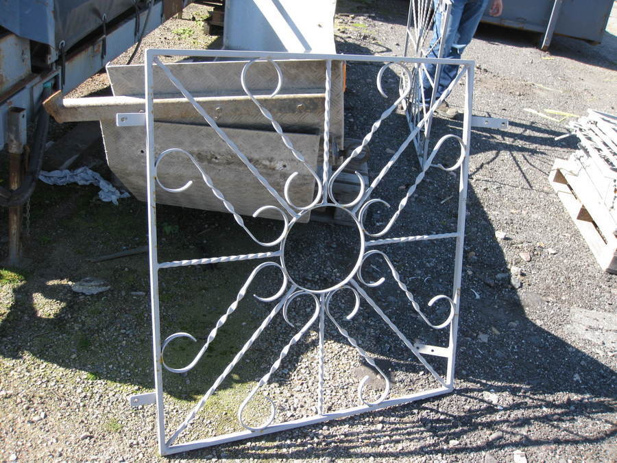 19st Inbrottsgaller till fönster (Smide)