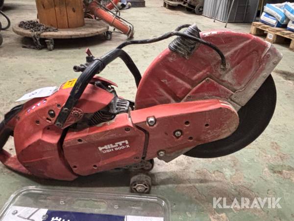 Kapmaskin för betong Hilti DSH 900-X med ny diamantklinga