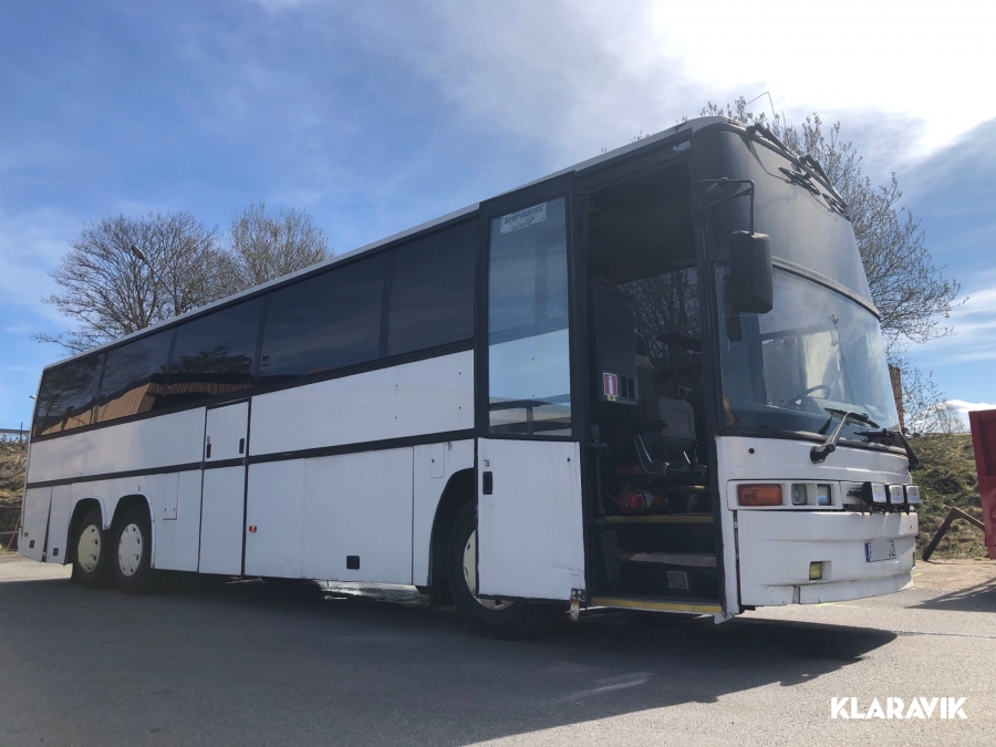 Buss inredd till husbil Jonckheere SCANIA  K113 TLB för 6personer