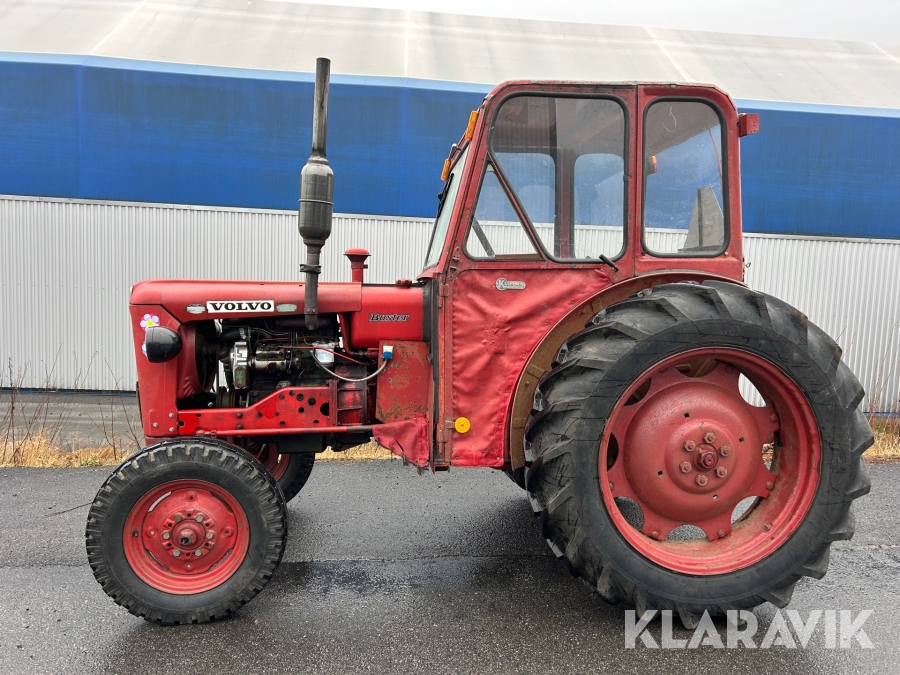 Traktor Volvo BM 320 Buster