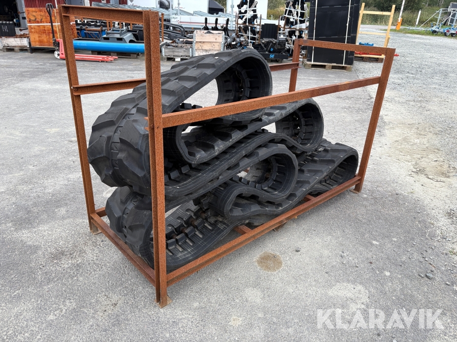 Larver BM Track ett par