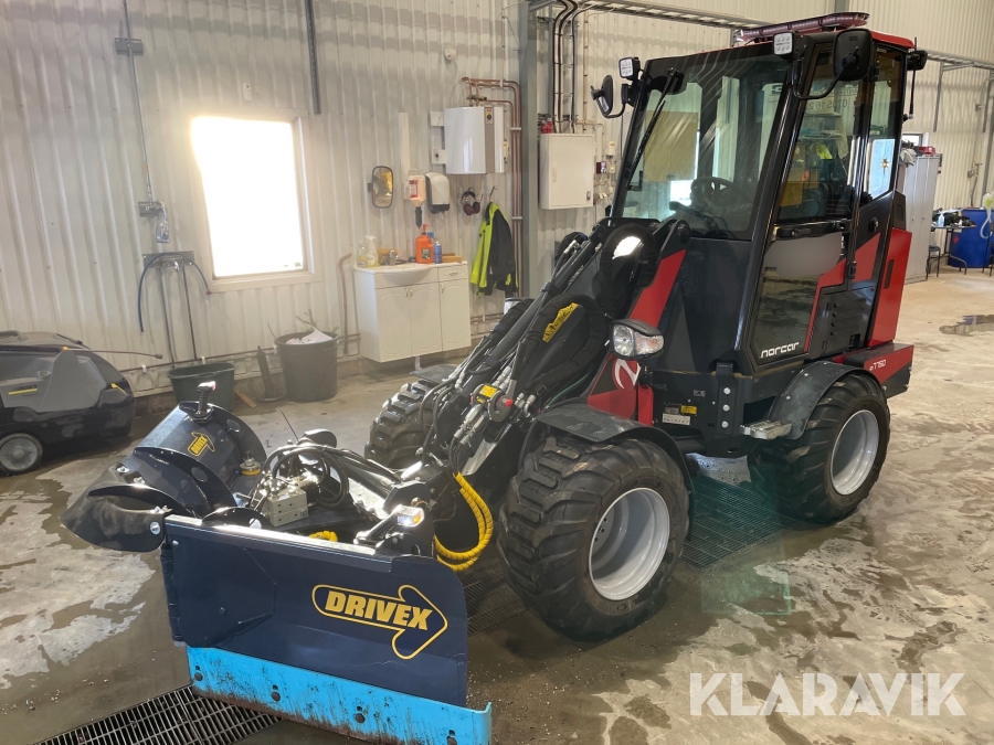 Kompaktlastare Norcar a7750 med vikplog