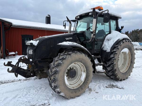 Traktor Valtra T190 Hitech