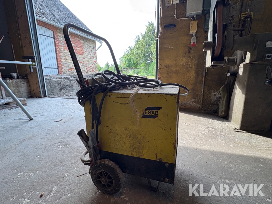 Pinnsvets ESAB LHE260