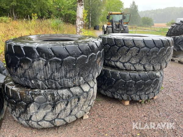 Lantbruksdäck Bridgestone VJT 23.5R25 4st