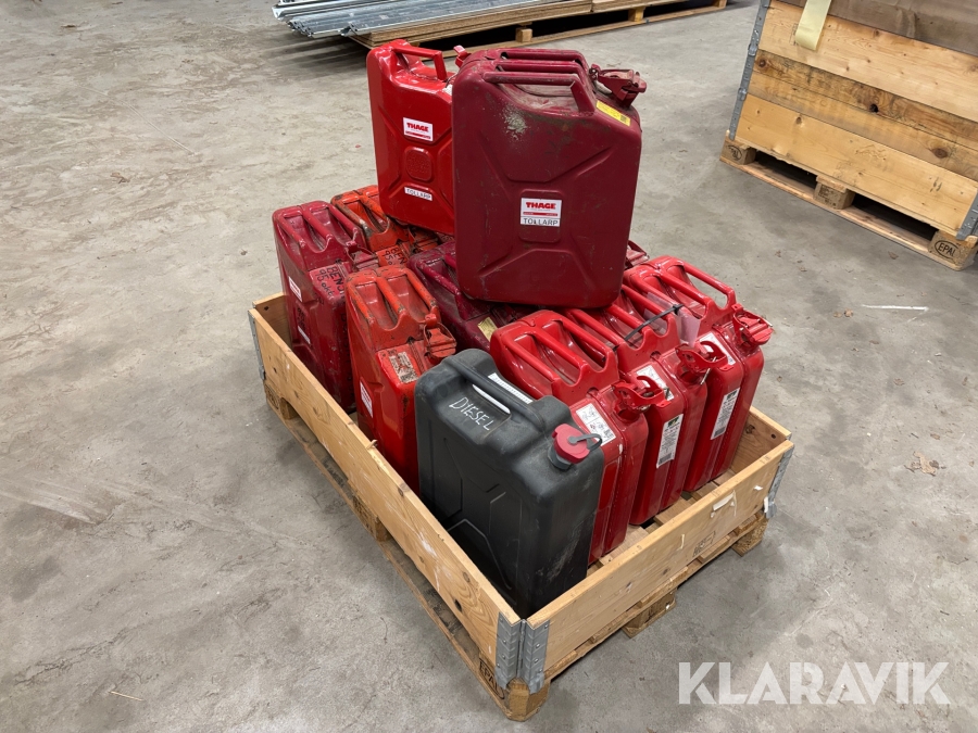 Diverse diesel / bensindunkar