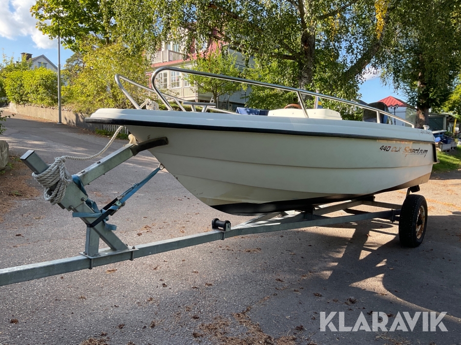 Båt Spectrum 440 CLX