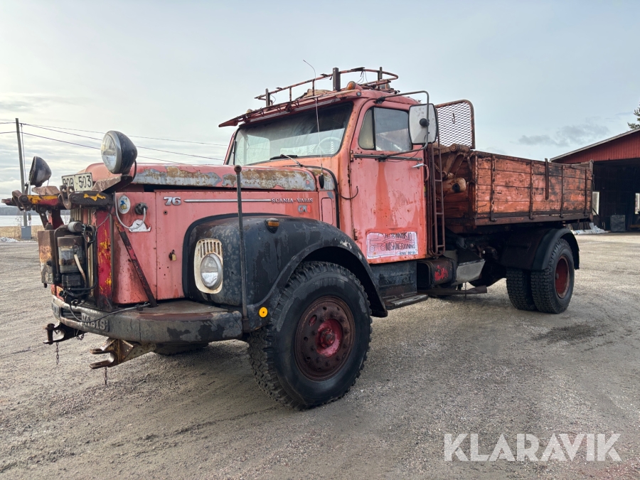 Veteranlastbil Scania-Vabis L 76 med släp