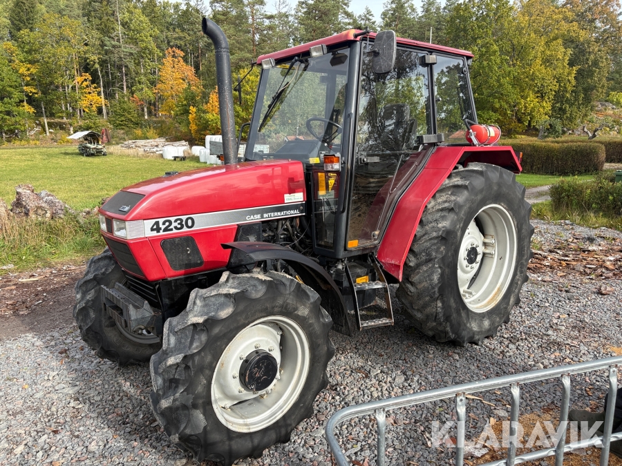 Traktor Case IH 4230