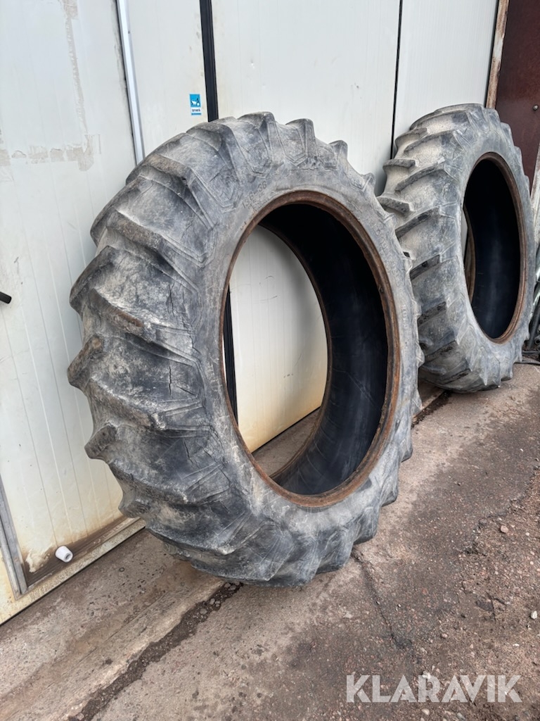 Traktordäck 2 st Firestone 13.6-36
