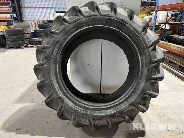 Traktordäck Pirelli 18.4 R 38