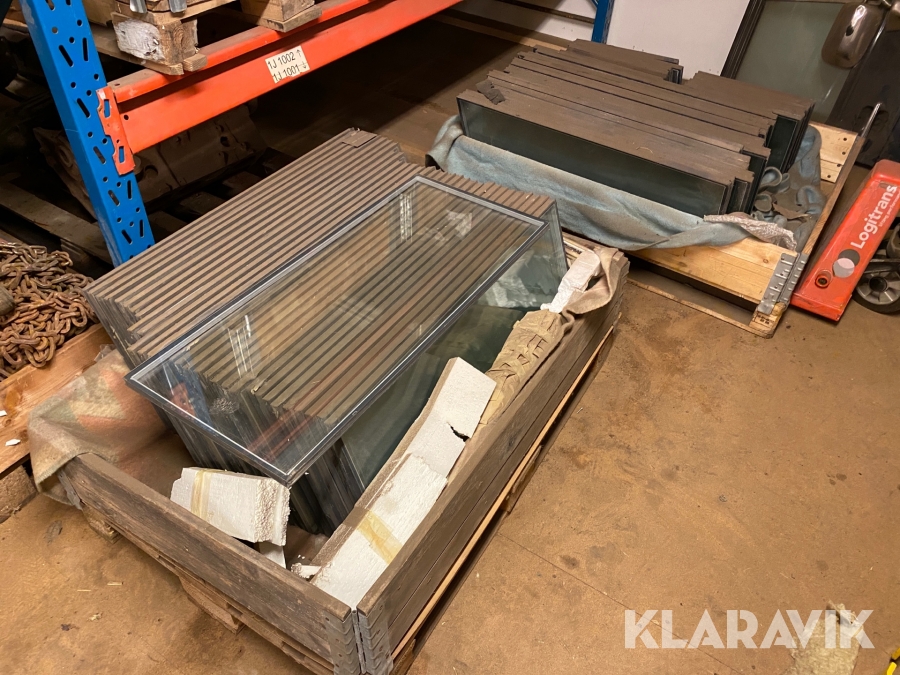 Isolerade fönster 87x38cm 57st