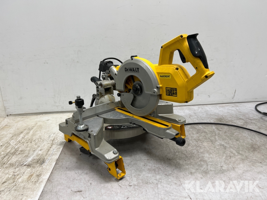 Kap & geringssåg DeWalt DW777