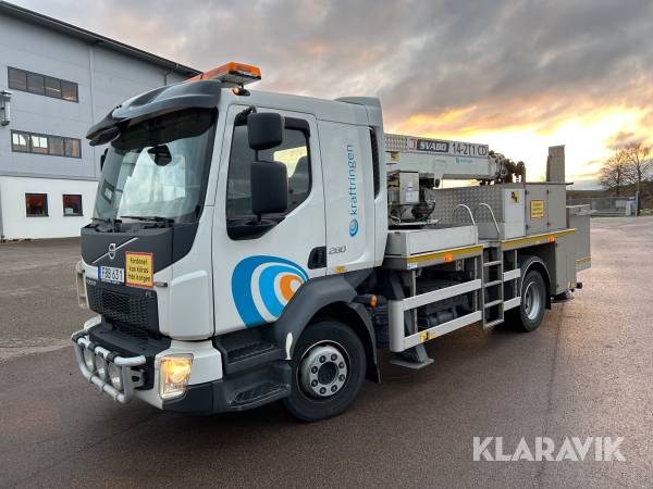 Lastbilslift Volvo FL