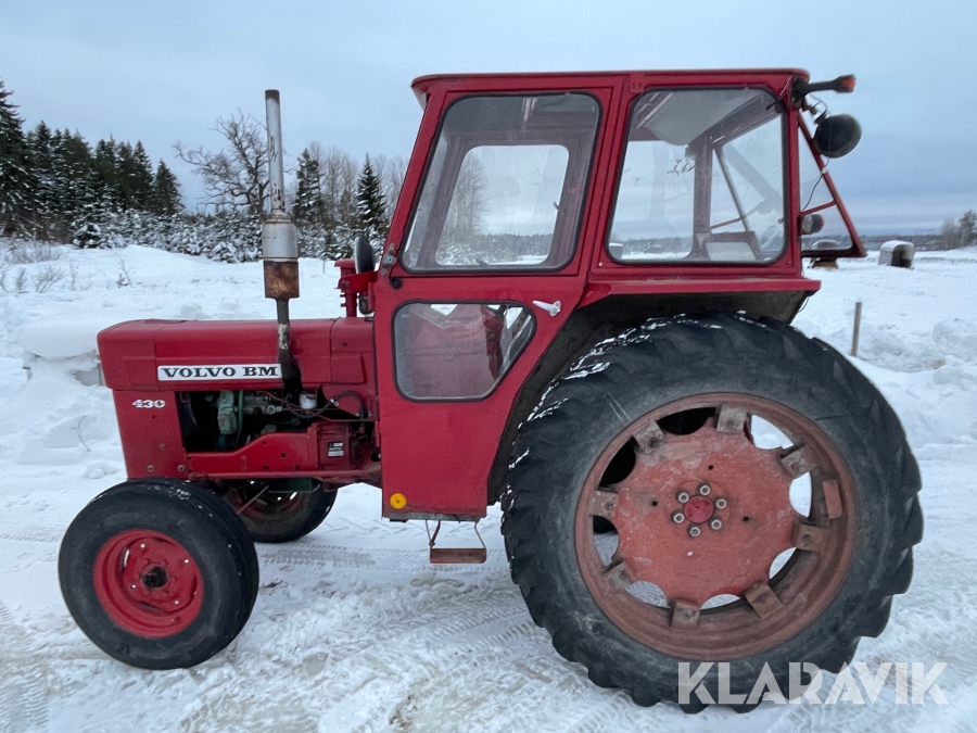 Veterantraktor Volvo BM T 430, Östhammar, Klaravik Auktioner