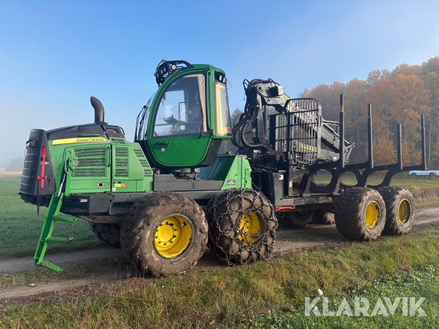 Skotare John Deere 1110E