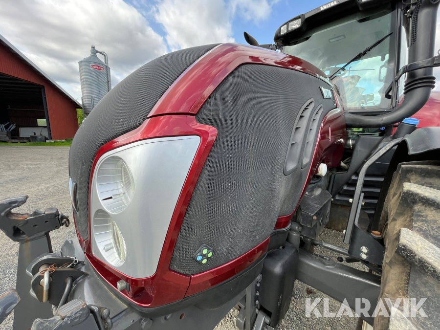 Traktor Valtra T203 Direct