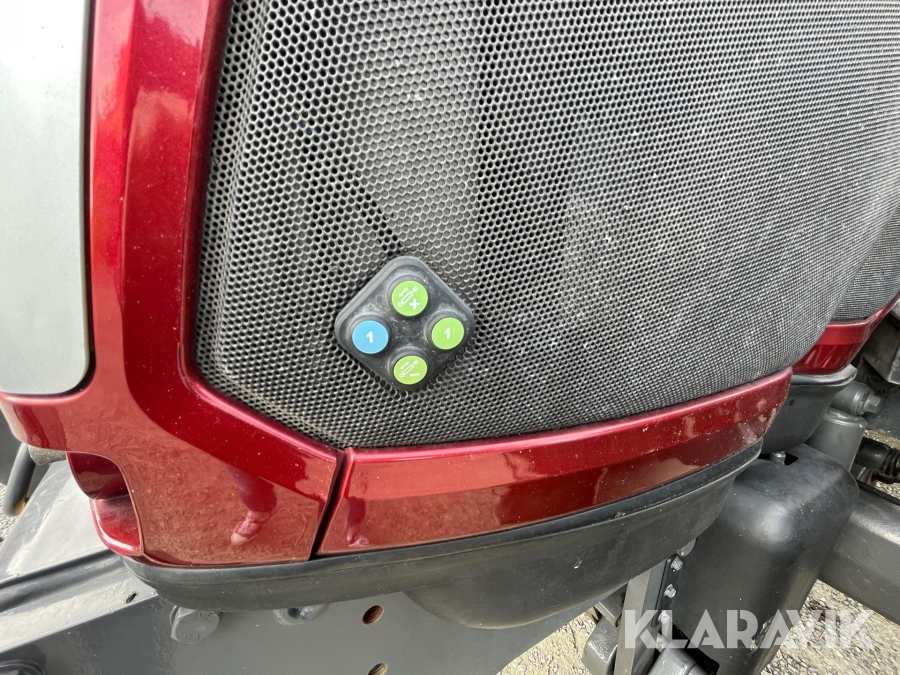 Traktor Valtra T203 Direct