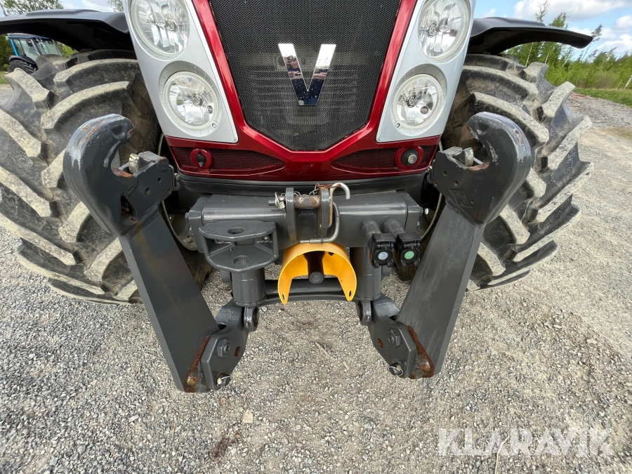 Traktor Valtra T203 Direct