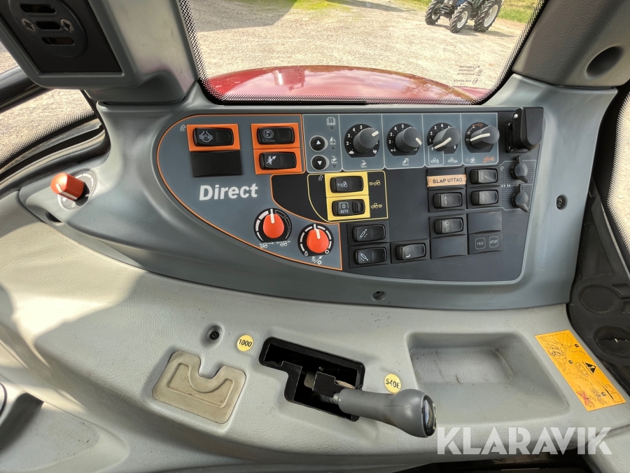 Traktor Valtra T203 Direct