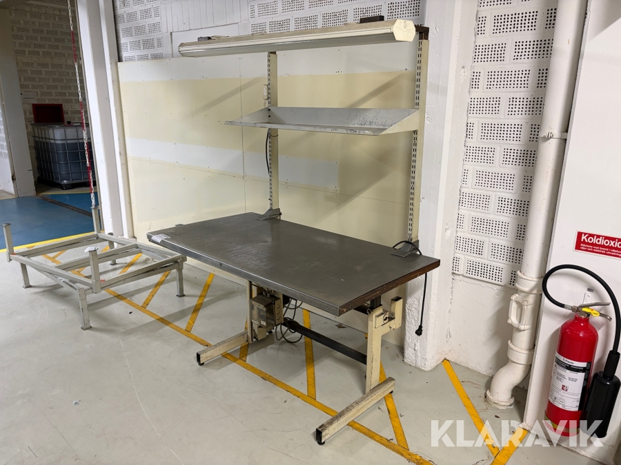 Arbetsbänk Höj & sänkbart