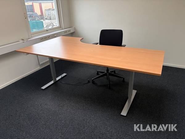 Skrivbord höj / sänkbart med kontorsstol
