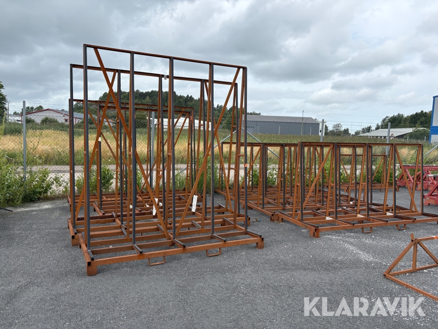 Materialställ nio styck