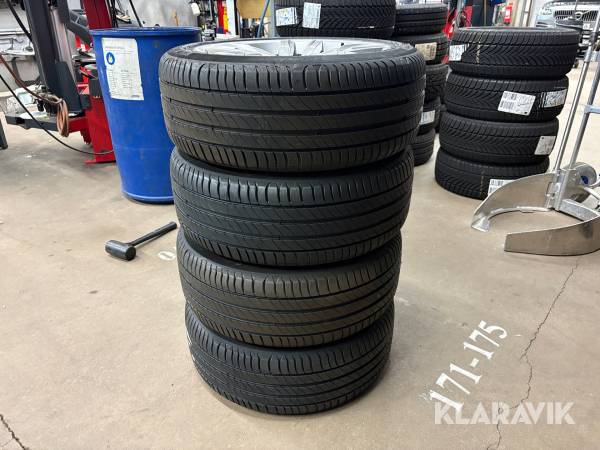 Sommardäck Michelin Primacy 4+ 235/45R18 4 st
