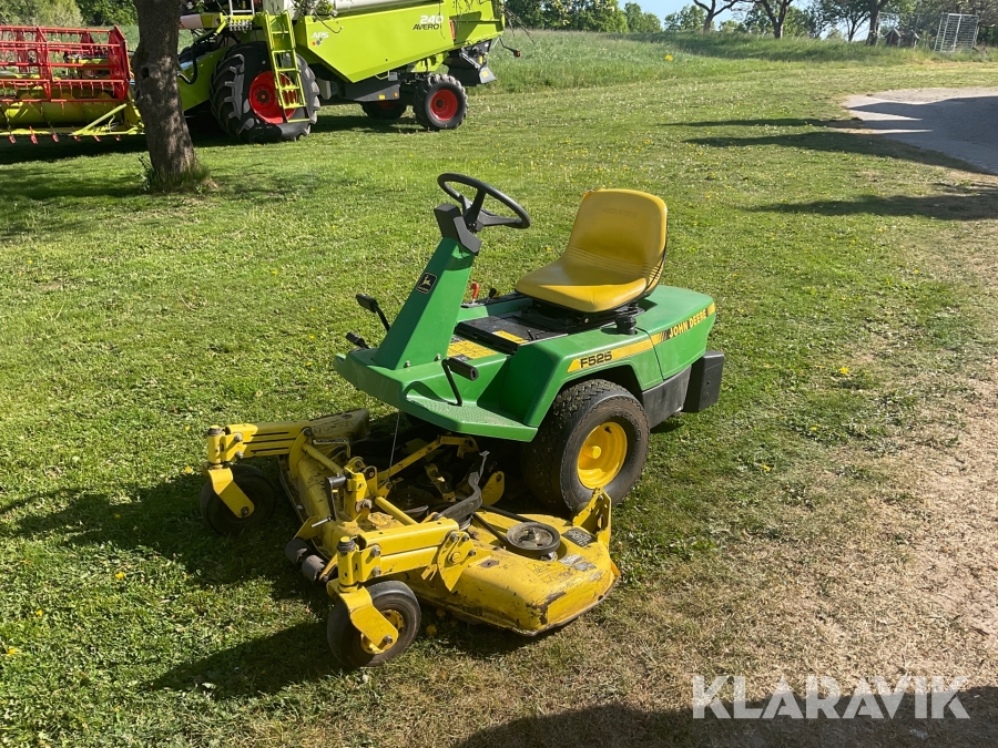 Gräsklippare John Deere F525