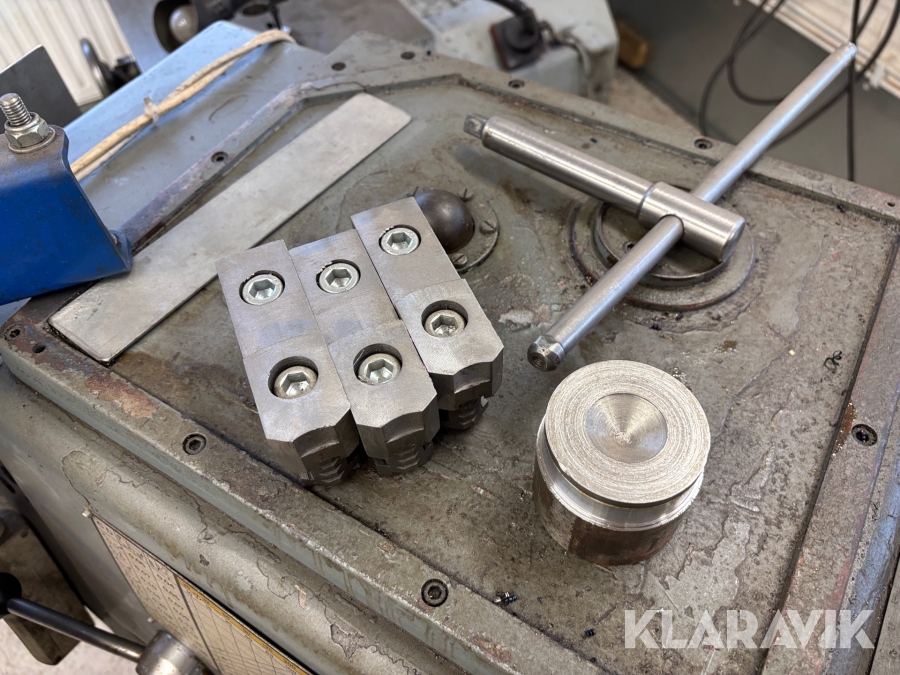 Automatsvarv Meuser+Co med styrsystem och tillbehör