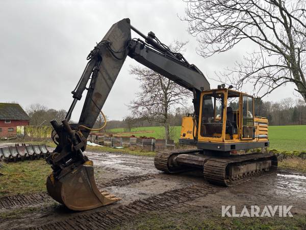 Grävmaskin Åkerman H7C med 3 redskap
