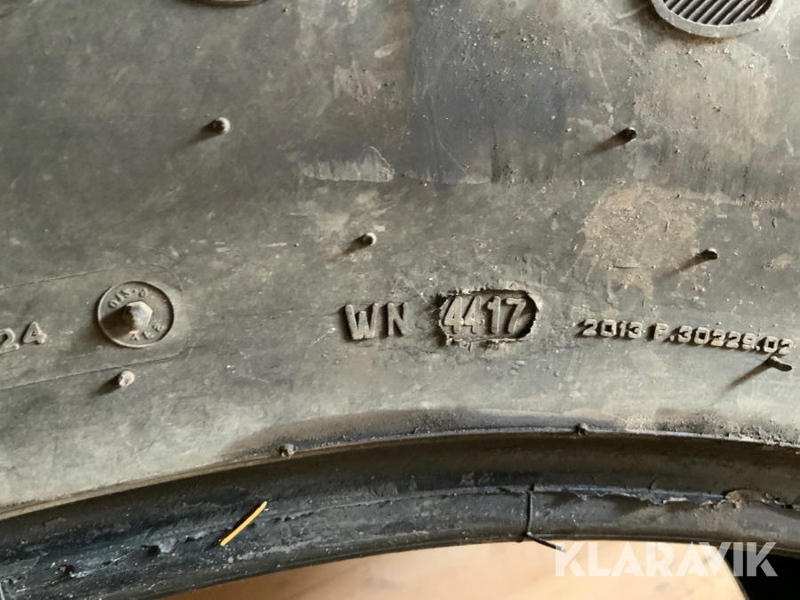 Klaravik Auktioner | Traktordäck Maximo 420/70R28 2st
